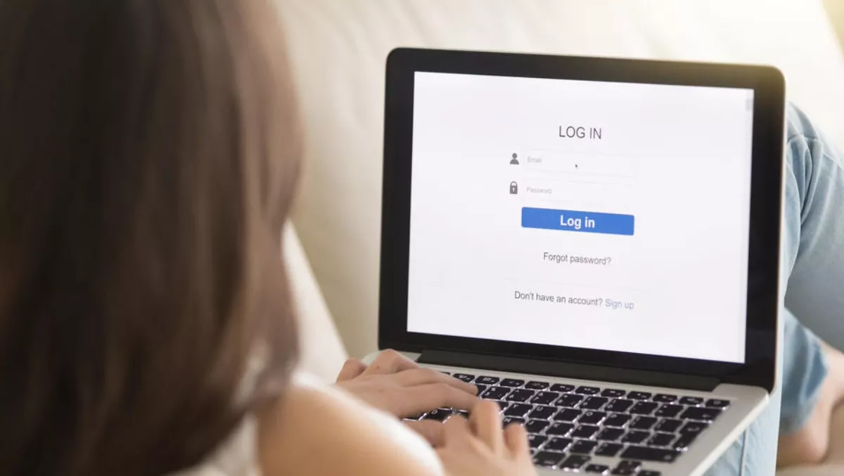 Facebook & Amazon have better authentication methods than enterprises, say IT pros