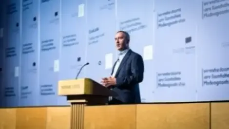 Bloomberg launches Enterprise MCP for AI data access